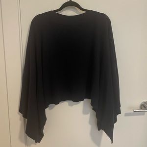 Lululemon knit poncho in dark navy (turns into scarf) one-size fits all